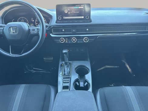 Used 2023 Honda Civic Sport image 9