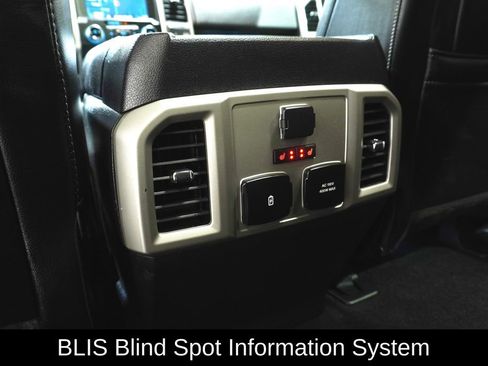 Used 2019 Ford F150 Lariat w/ Equipment Group 502A Luxury AWD/4WD image 16