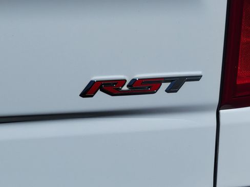 Used 2024 Chevrolet Silverado 1500 RST AWD/4WD image 11