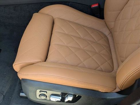 New 2026 BMW X5 xDrive40i AWD/4WD image 4