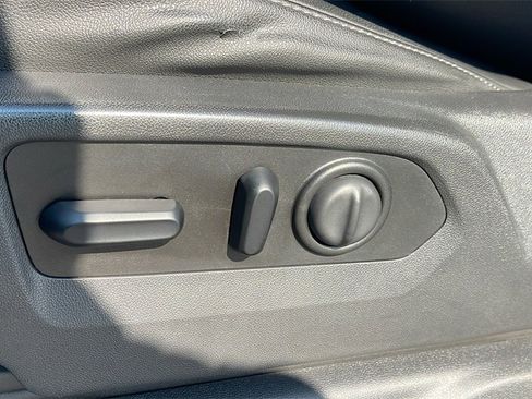 Used 2019 GMC Sierra 1500 SLT w/ SLT Premium Plus Package image 12