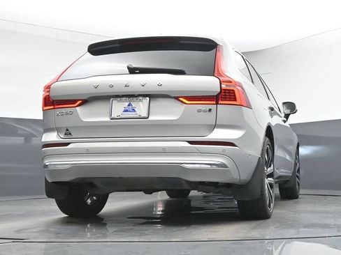 Used 2023 Volvo XC60 B6 Ultimate w/ Climate Package AWD/4WD image 16