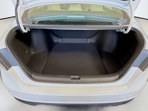 New 2026 Honda Accord LX image 23