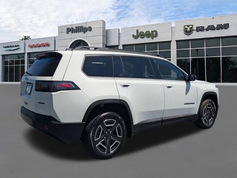 New 2026 Jeep Cherokee Limited AWD/4WD image 3