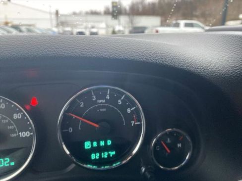 Certified 2018 Jeep Wrangler Unlimited Sport S image 29