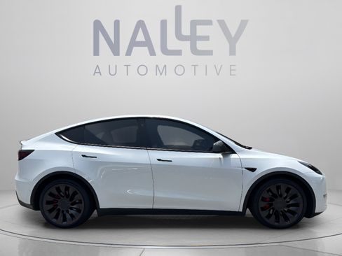 Used 2022 Tesla Model Y Performance AWD/4WD image 4