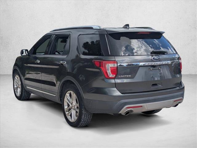 Used 2017 Ford Explorer Limited w/ Equipment Group 301A FWD image 7
