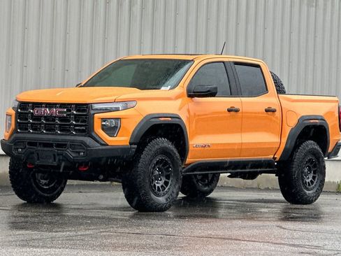 New 2026 GMC Canyon AT4X w/ AT4X AEV Edition AWD/4WD image 8