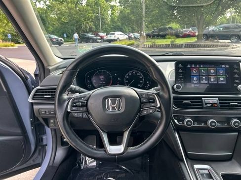 Used 2021 Honda Accord Touring image 13