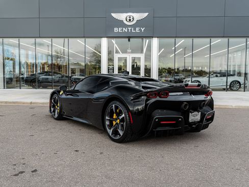 Used 2021 Ferrari SF90 Stradale image 8