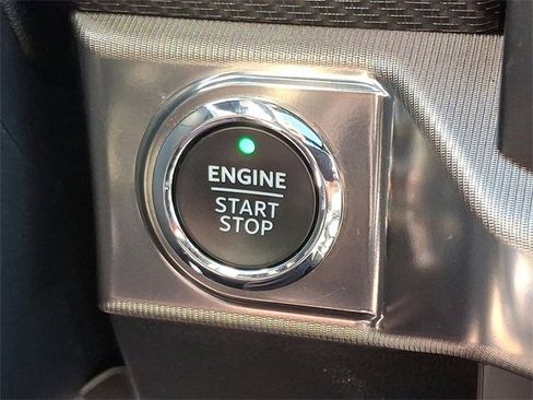 Certified 2021 Ford F150 Raptor w/ Equipment Group 801A High image 27