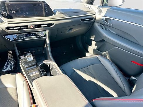 Used 2023 Hyundai Sonata SEL Plus image 23