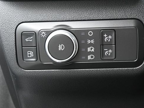 Used 2021 Ford Escape Titanium AWD/4WD image 13