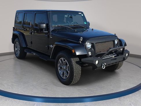 Used 2015 Jeep Wrangler Unlimited Sport image 3