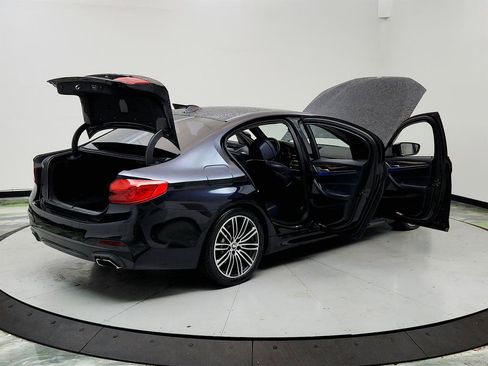 Used 2019 BMW 530i 530i w/ M Sport Package image 11