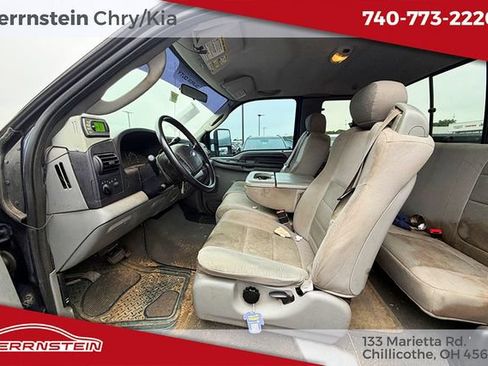 Used 2005 Ford F250 XLT AWD/4WD image 8