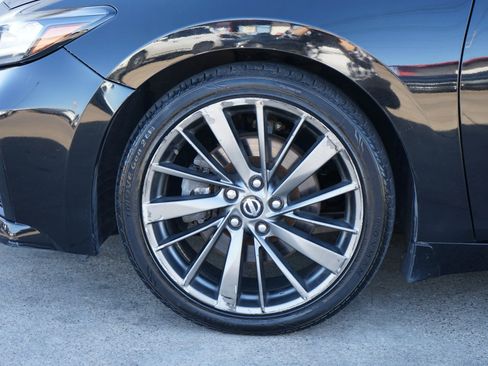 Used 2019 Nissan Maxima Platinum w/ Reserve Package image 13