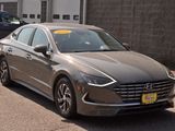 Used 2022 Hyundai Sonata Blue image 2