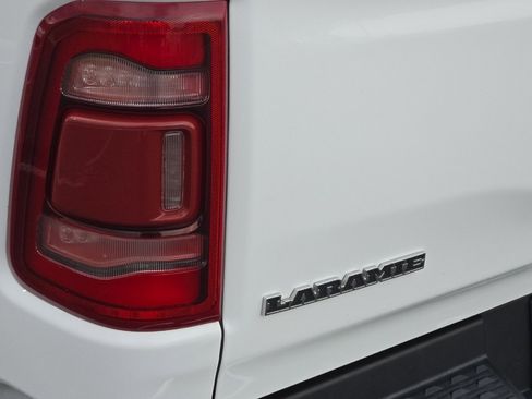 Used 2023 RAM 1500 Laramie image 32