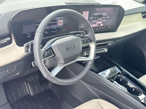 New 2026 Audi Q3 quattro 2.0T AWD/4WD image 4