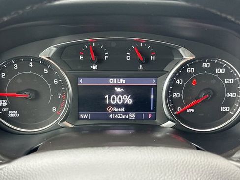 Used 2023 GMC Acadia AT4 image 24