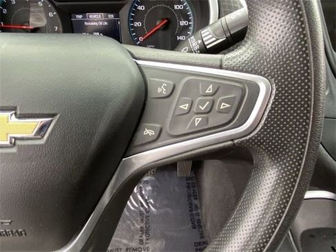 Used 2022 Chevrolet Malibu LT image 35