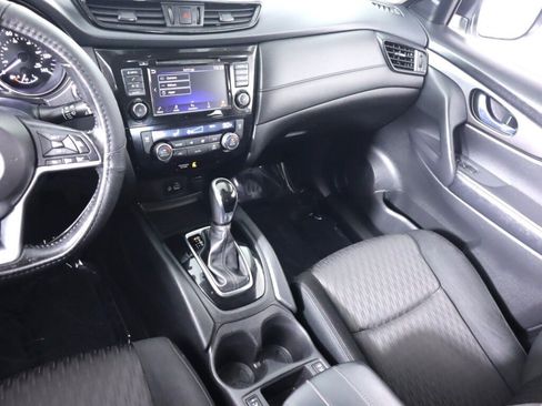 Used 2020 Nissan Rogue SV AWD/4WD image 35