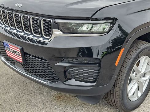 New 2026 Jeep Grand Cherokee Laredo X RWD image 11