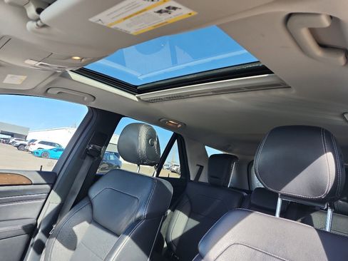 Used 2014 Mercedes-Benz ML 350 BlueTEC 4MATIC image 14