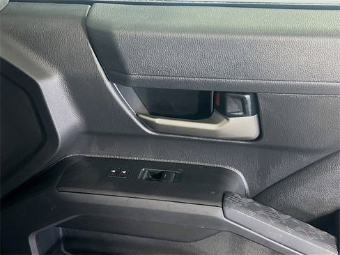 Used 2024 Toyota Tacoma TRD Sport image 31