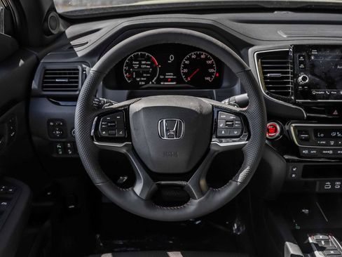 New 2026 Honda Ridgeline Black Edition image 12