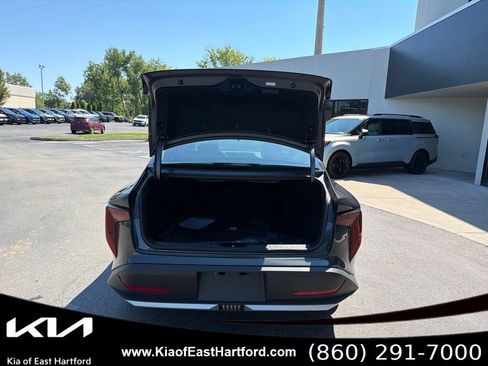 New 2026 Kia K4 FWD image 15