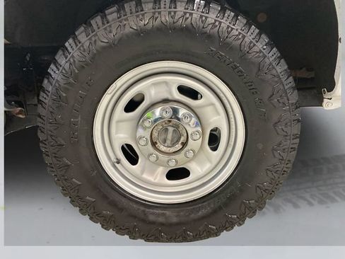 Used 2015 Ford F250 XL w/ Power Equipment Group image 14