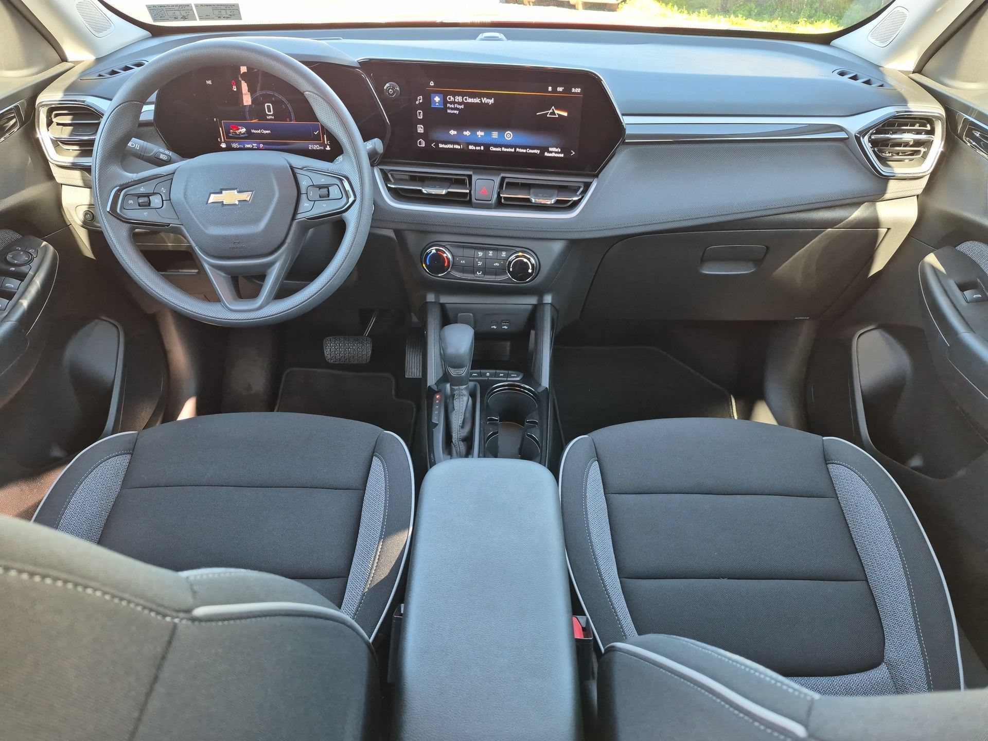 Certified 2026 Chevrolet TrailBlazer LS AWD/4WD image 19