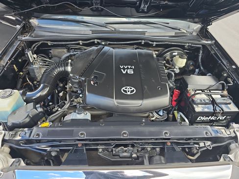 Used 2013 Toyota Tacoma 4x4 Double Cab w/ SR5 Pkg image 32