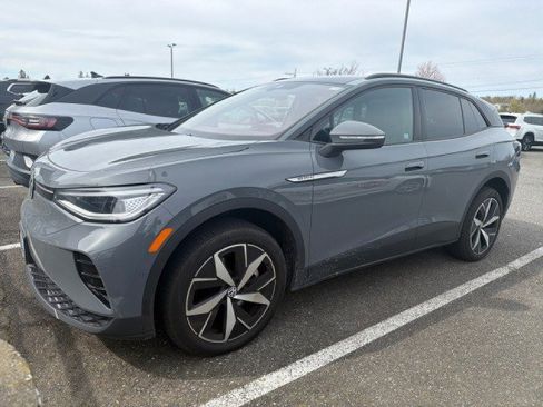 Used 2023 Volkswagen ID.4 Pro S image 1