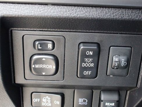 Used 2021 Toyota Tundra TRD Pro AWD/4WD image 39