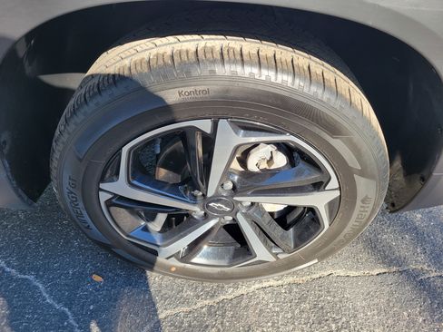 Certified 2023 Chevrolet TrailBlazer RS w/ Sun and Liftgate Package image 39