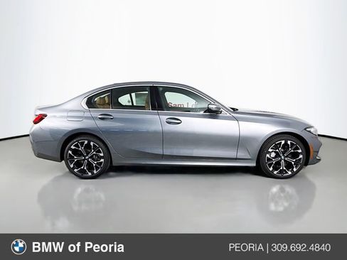 Used 2026 BMW 330i xDrive Sedan w/ Premium Package image 8