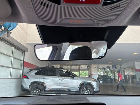 Used 2025 Kia K4 FWD image 17