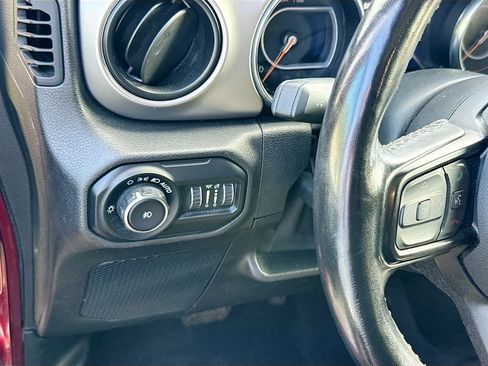 Used 2021 Jeep Wrangler Unlimited Sport AWD/4WD image 11
