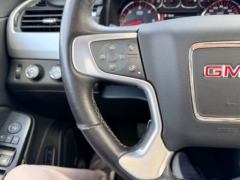 Used 2016 GMC Yukon XL SLT w/ Open Road Package image 25