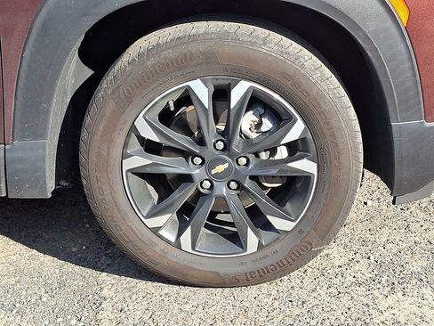 Used 2023 Chevrolet TrailBlazer LT w/ Convenience Package FWD image 33