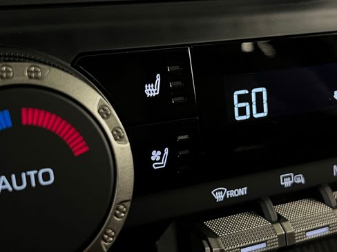 Certified 2025 Toyota 4Runner TRD Off-Road Premium w/ Tow Technology Package image 20