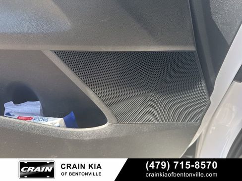 Certified 2023 Kia Sorento S w/ Panoramic Sunroof Package image 22