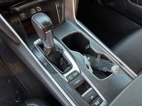 Used 2022 Honda Accord Sport image 26