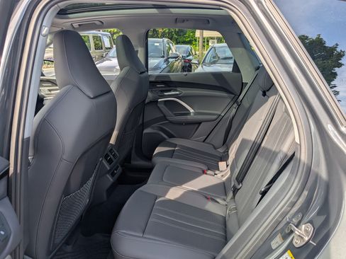 Used 2025 Audi Q5 Premium Plus AWD/4WD image 15