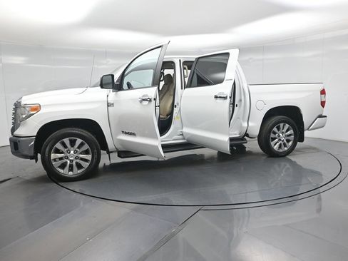 Used 2015 Toyota Tundra Limited w/ Limited Premium Package AWD/4WD image 36