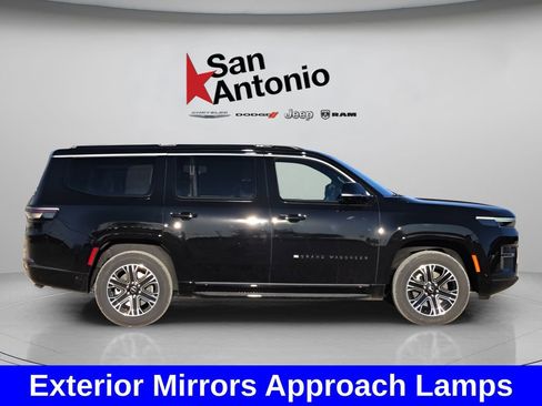 New 2026 Jeep Grand Wagoneer 4WD w/ Premium Group I image 9