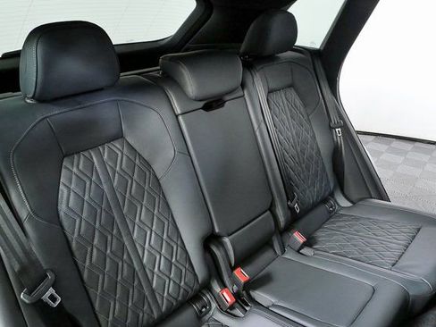 New 2025 Audi SQ5 Premium Plus image 23